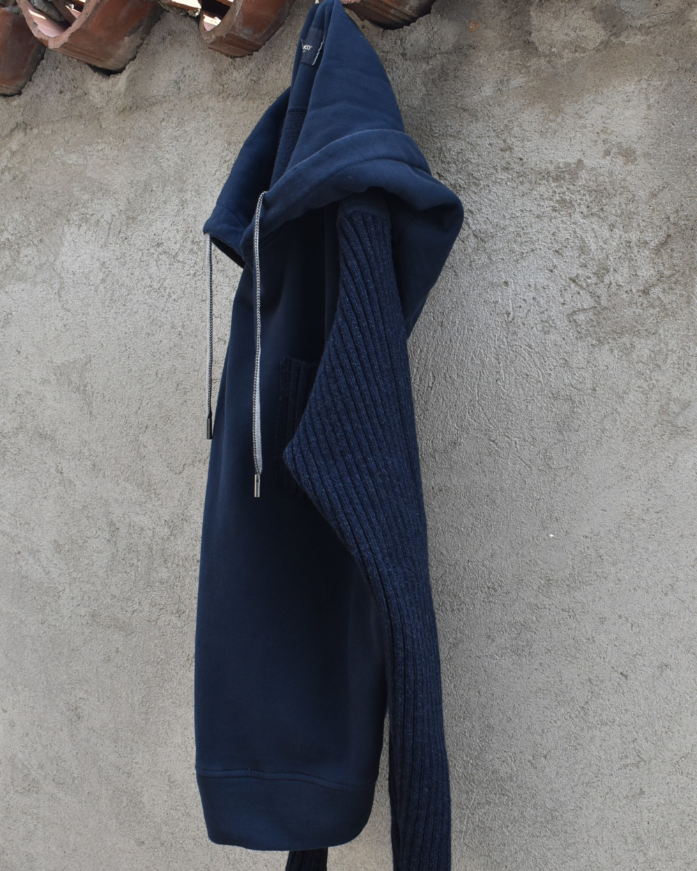 WARM COTTON HOODY SWEATER