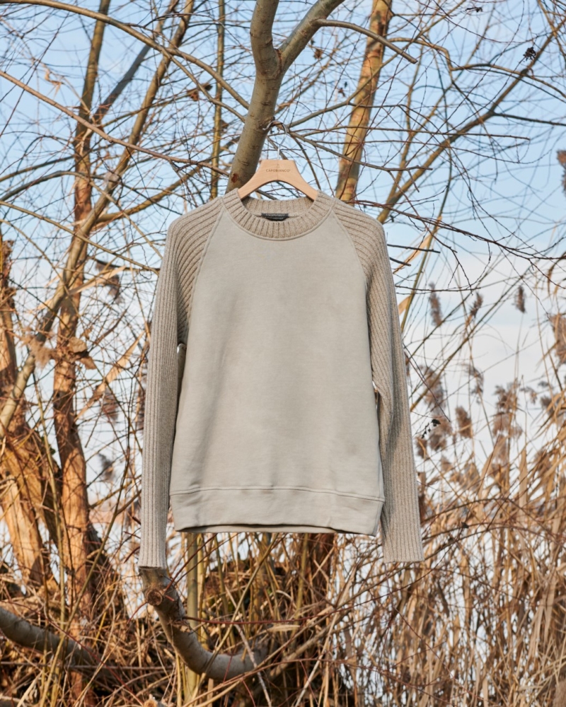 CHIC CREW NECK SWEATER