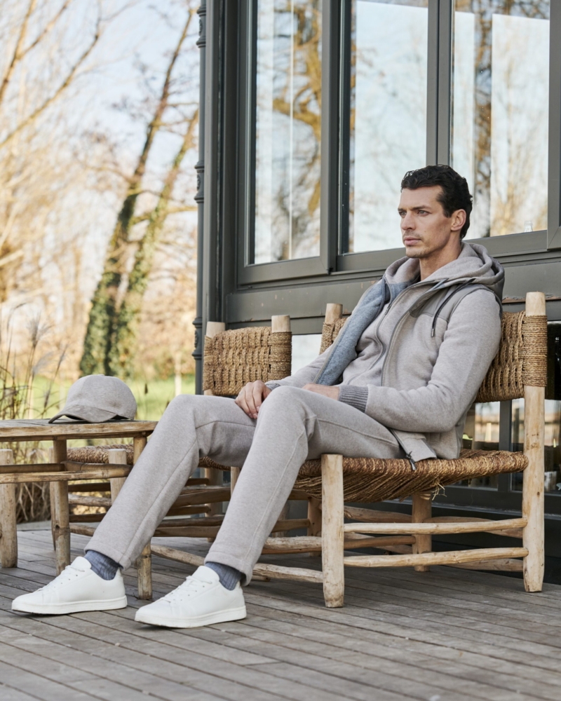 WARM AND COMFORTABLE TRACKSUIT SET IN COTTON AND CASHMERE