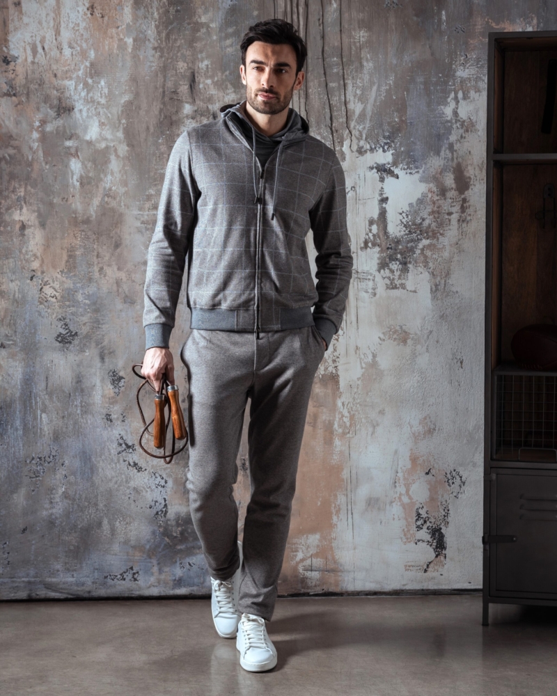 CASUAL-CHIC TRACKSUIT IN PREMIUM WINTER COTTON