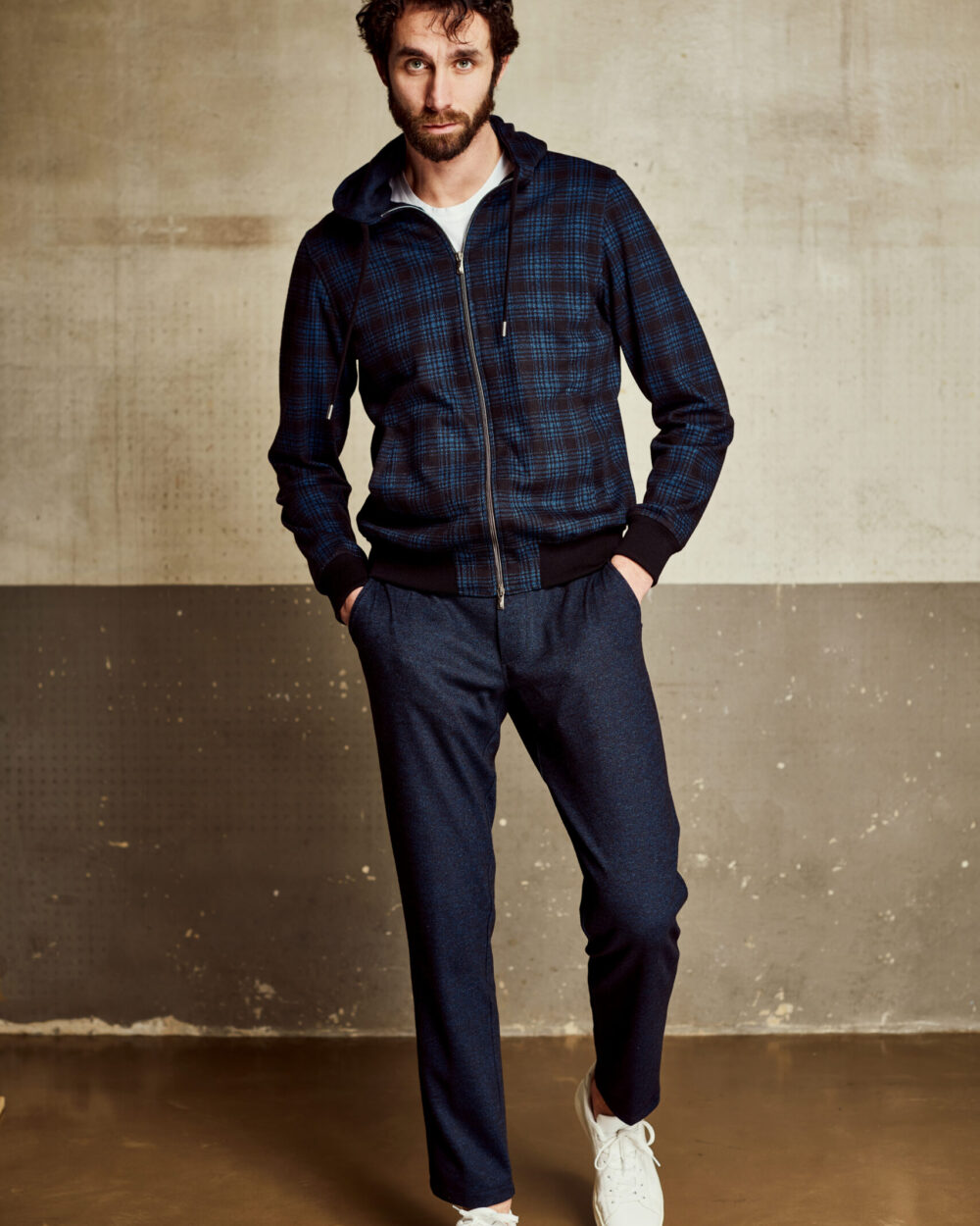 FANCY-CHIC WOOLCOT BLACK-WATCH LEISURE SET