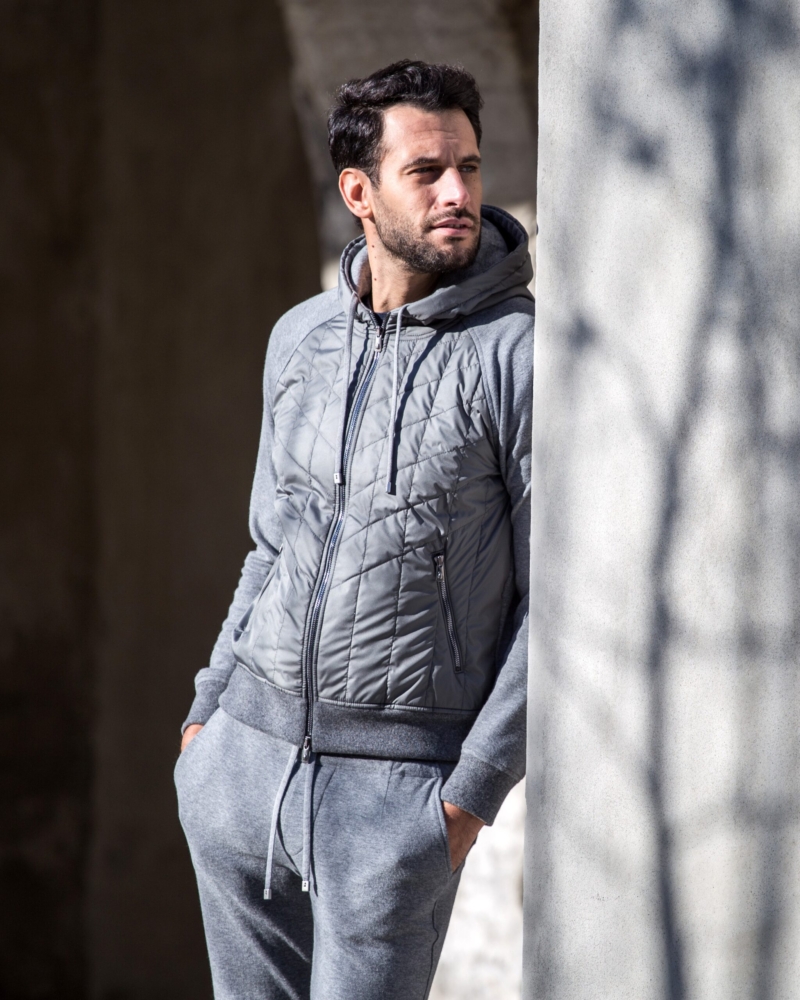 LUXURY FULL-ZIP CASHCOT PADDED WITH SILK