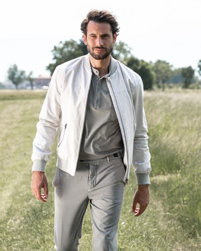 PURE LINEN BOMBER