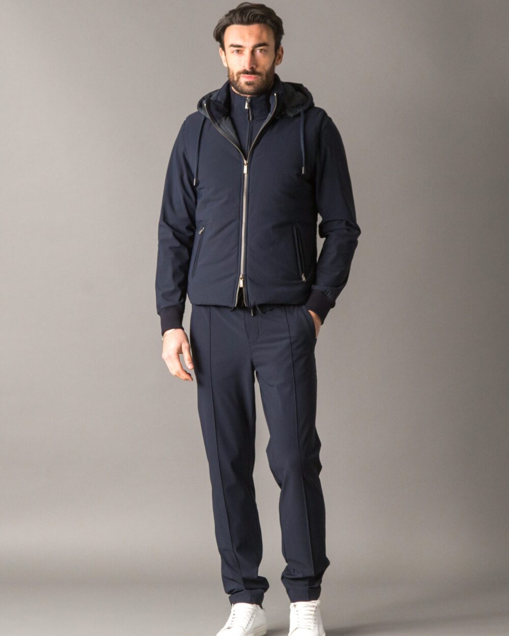 HOODED WAISTCOAT IN STRETCH MICROFIBER