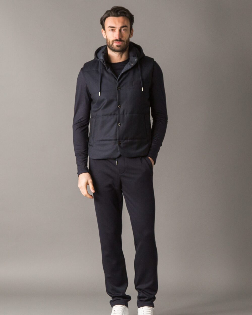 CASUAL LUXURY QUILTED VEST IN MERINO WOOL WITH DETACHABLE HOOD